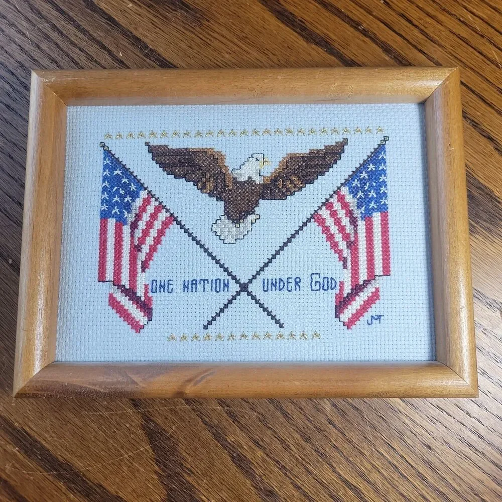 Vtg Framed Needlepoint 